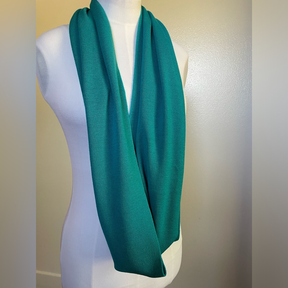 Kettlewell Merino Infinity Scarf